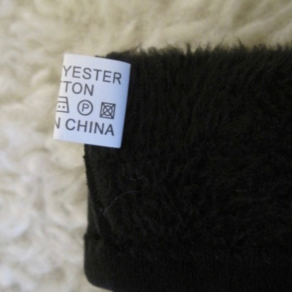 Long Knit Gloves w/Rhinestone Detail - Picture 7 of 7